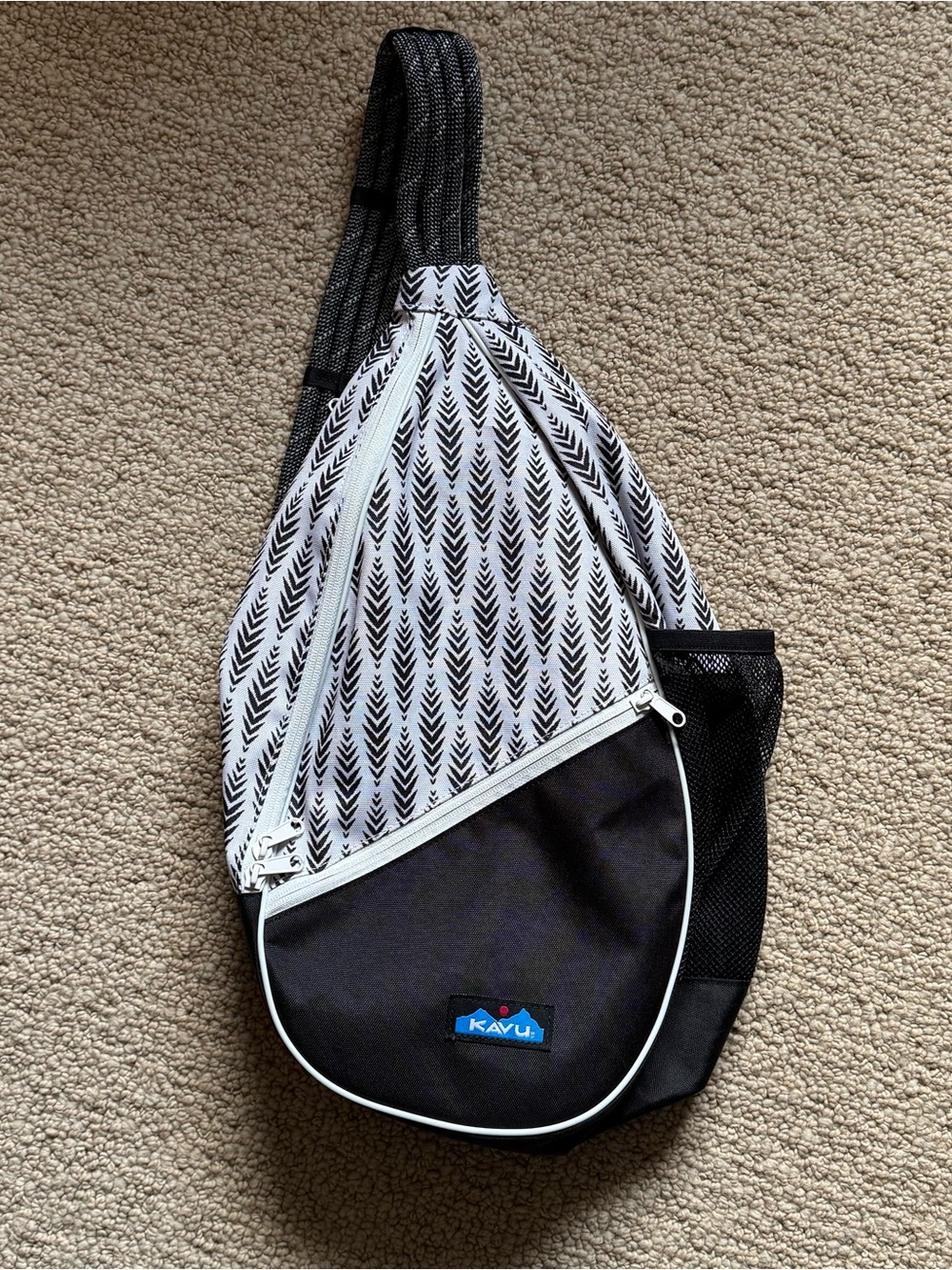 {KAVU} Paxton Rope Sling Bag
